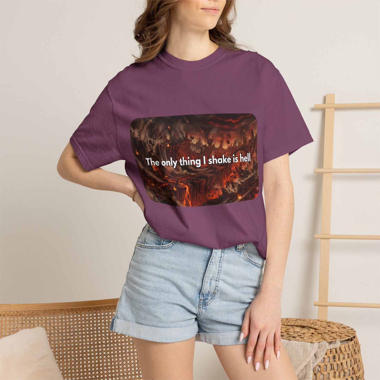 "The only thing I shake is hell" T-Shirt
